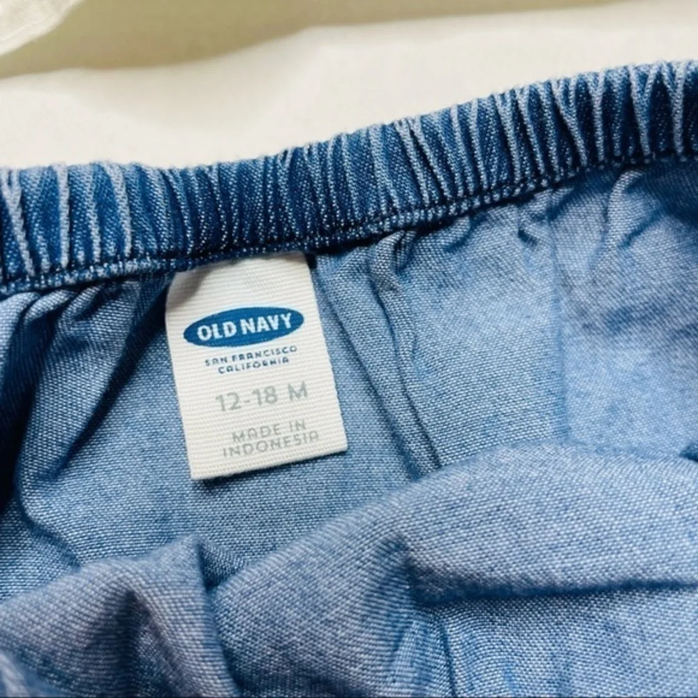 Old Navy Embroidered Ivory Top & Chambray Bloomers